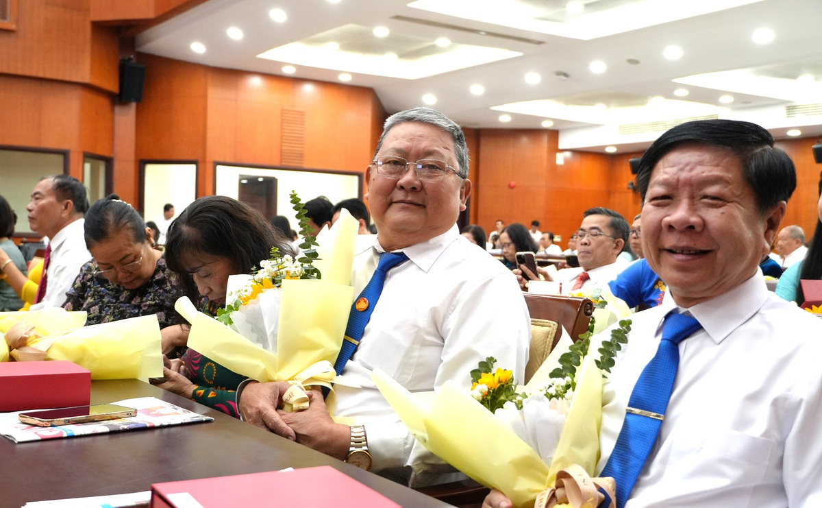 TPHCM tuyên dương 233 Bí thư chi bộ xuất sắc tiêu biểu- Ảnh 5.