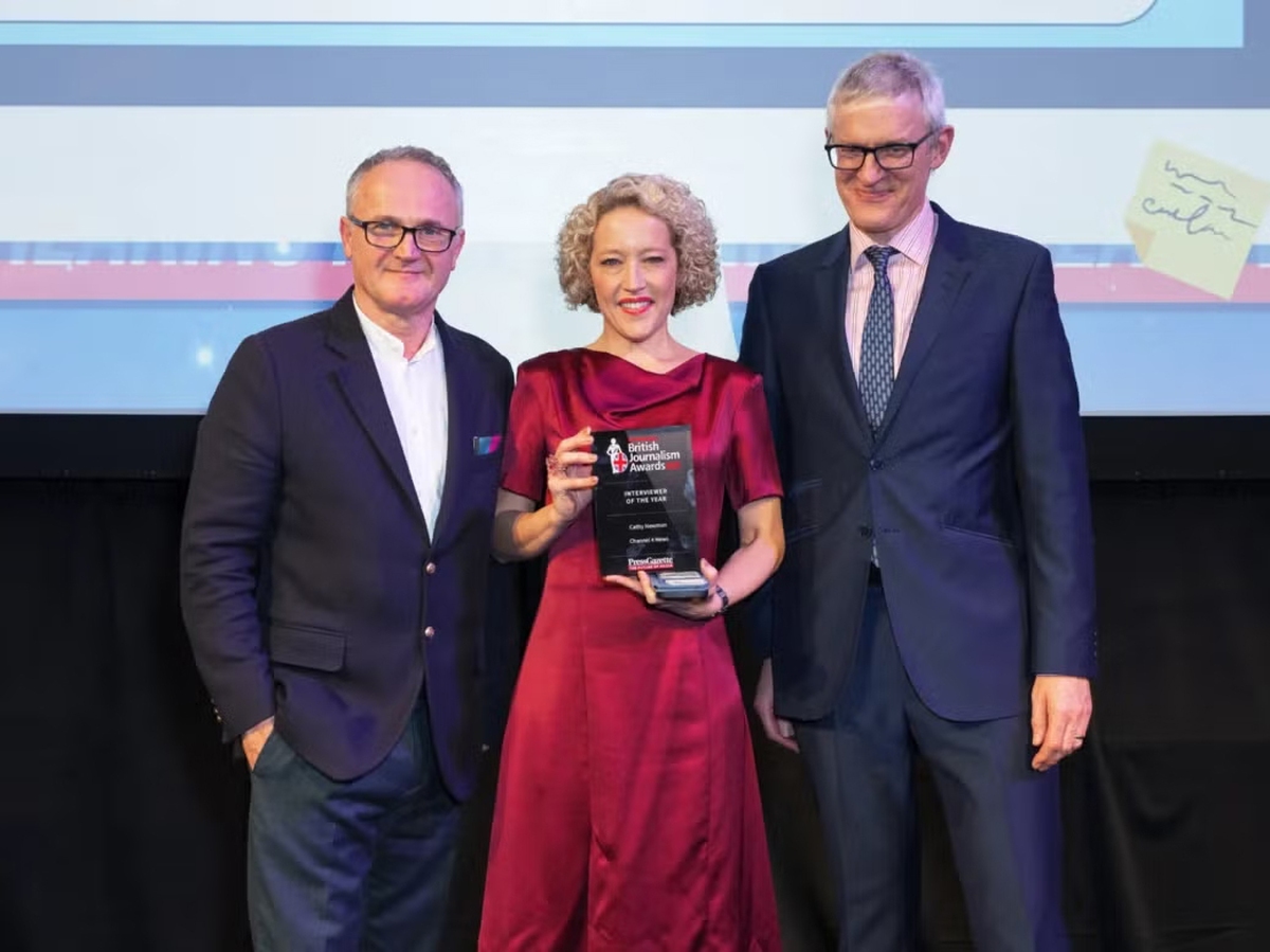 4 nhà báo nữ đoạt giải thưởng Báo chí Anh - Ảnh 1. 4 nhà báo nữ đoạt giải thưởng Báo chí Anh - Ảnh 1.