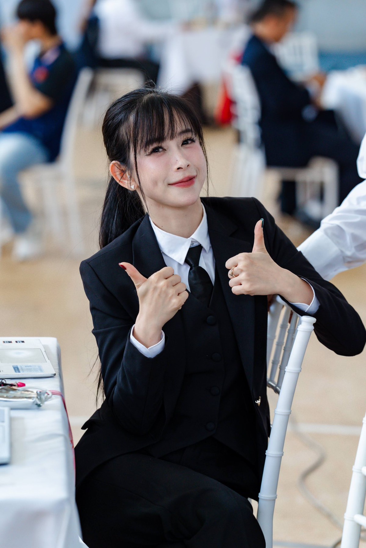 Chị đẹp Châu Tuyết Vân "gây sốt" khi làm trọng tài Taekwondo- Ảnh 7.