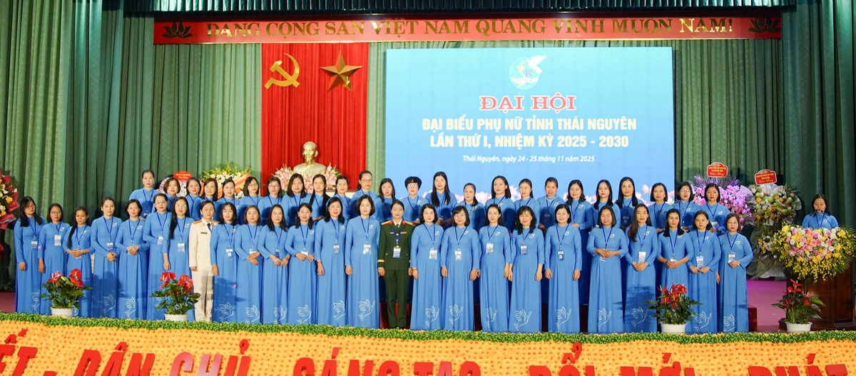 Nâng cao vị thế và bản lĩnh chính trị của cán bộ nữ Thái Nguyên- Ảnh 5.
