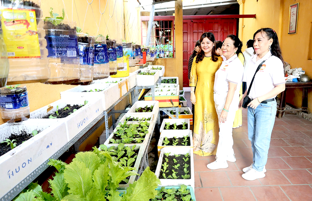 TPHCM: "Tiếp lửa" phong trào phụ nữ Bình Thạnh qua ngày hội dân vũ và triển lãm mô hình sáng tạo- Ảnh 6.