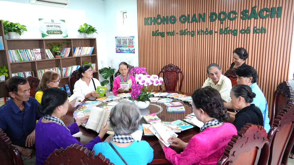 Ra mắt điểm sinh hoạt, chăm sóc sức khỏe người cao tuổi tại phường Thủ Dầu Một- Ảnh 6.