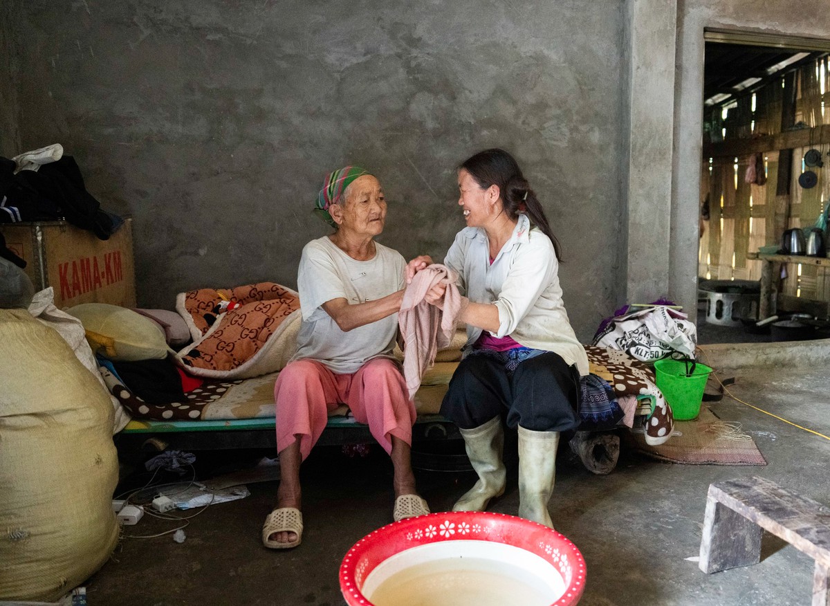 Xây dựng hệ sinh thái chăm sóc cho một Việt Nam già hóa - Ảnh 1.