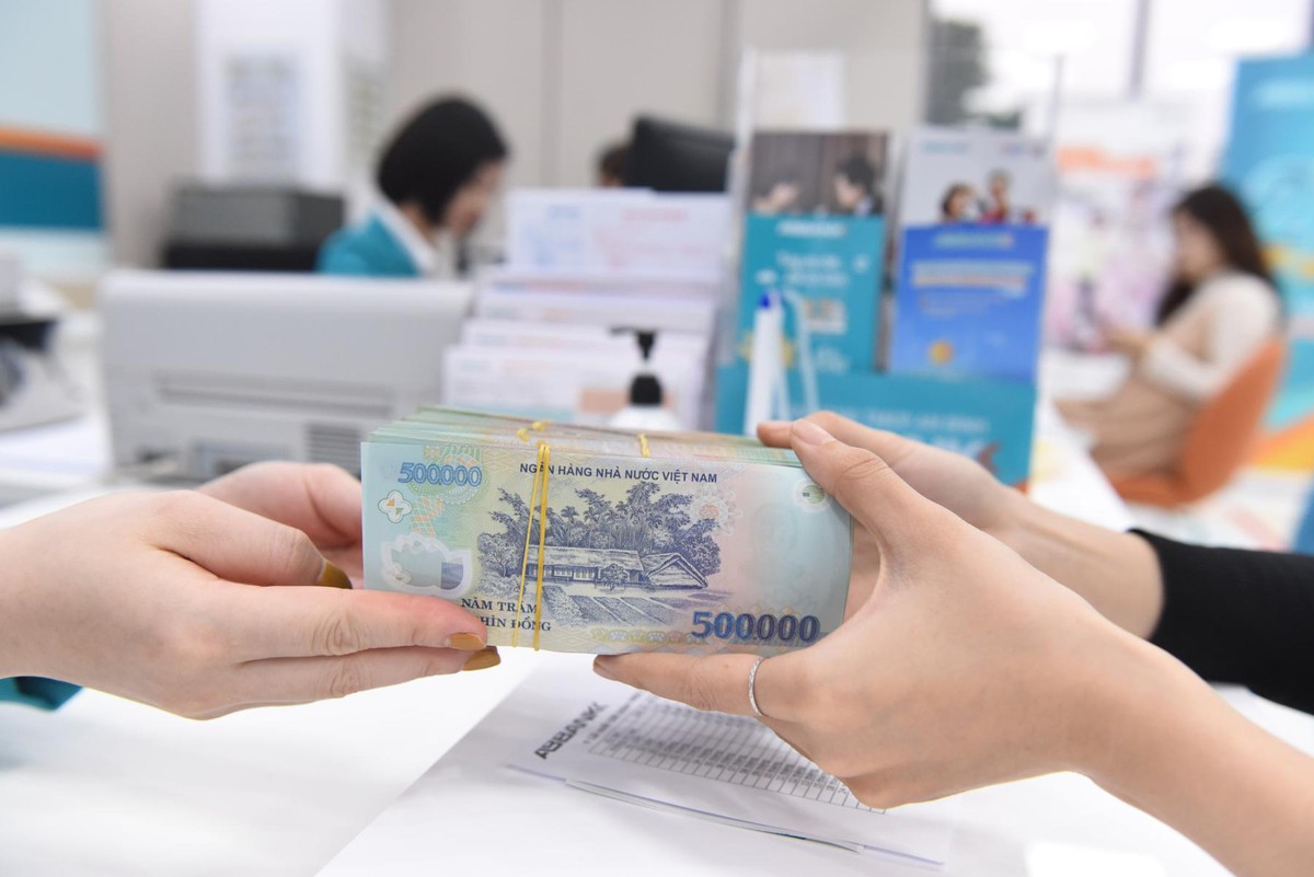 Ngân hàng Nhà nước nới trần LDR lên 95%, miễn trần khi đạt chuẩn thanh khoản - Ảnh 1.
