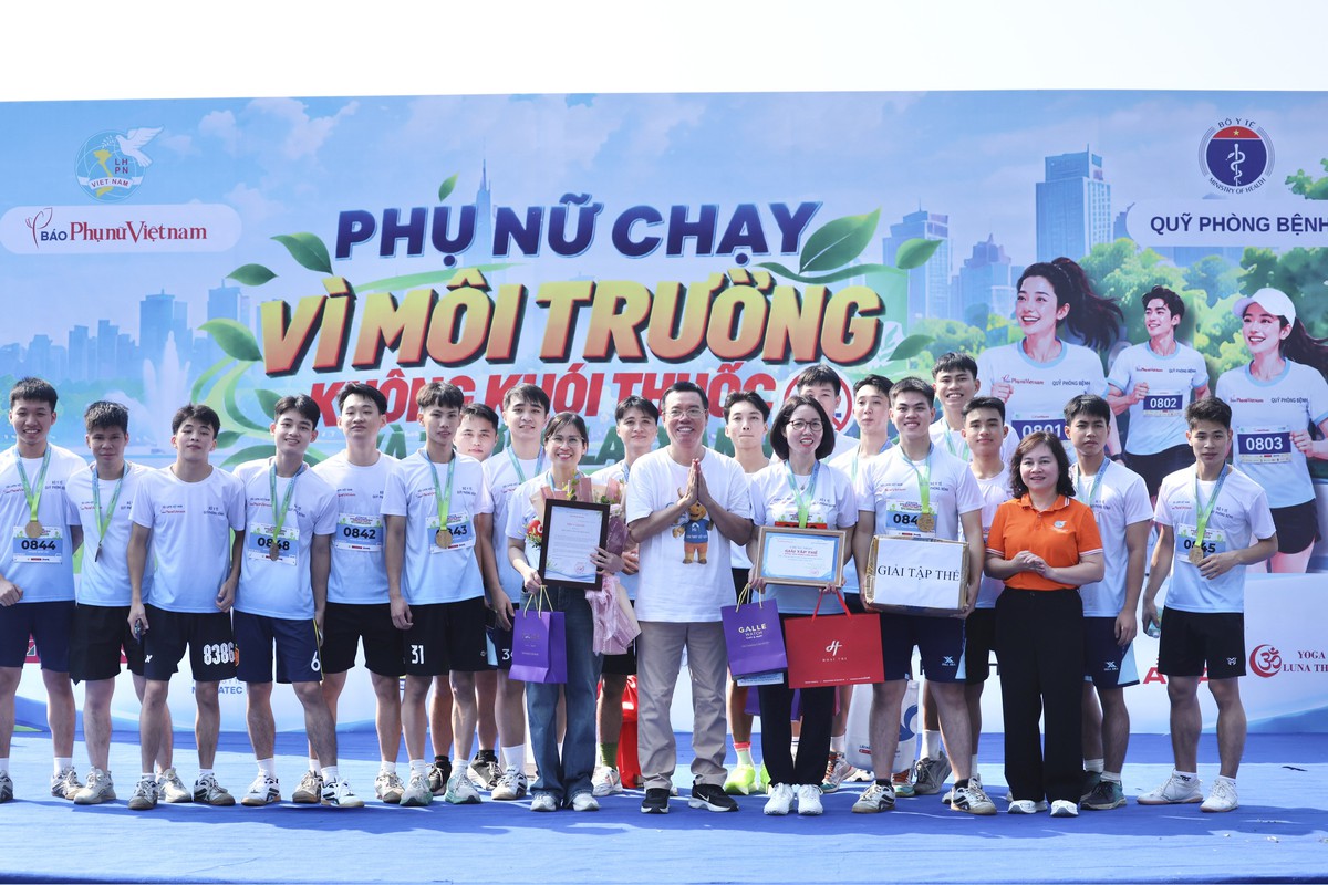 Vinh danh những vận động viên đoạt giải "chạy vì môi trường không khói thuốc"- Ảnh 8.