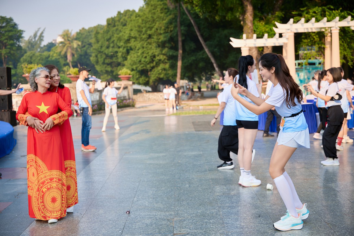Hoa khôi Vũ Hương Giang lan tỏa thông điệp "nói không với thuốc lá"- Ảnh 18.