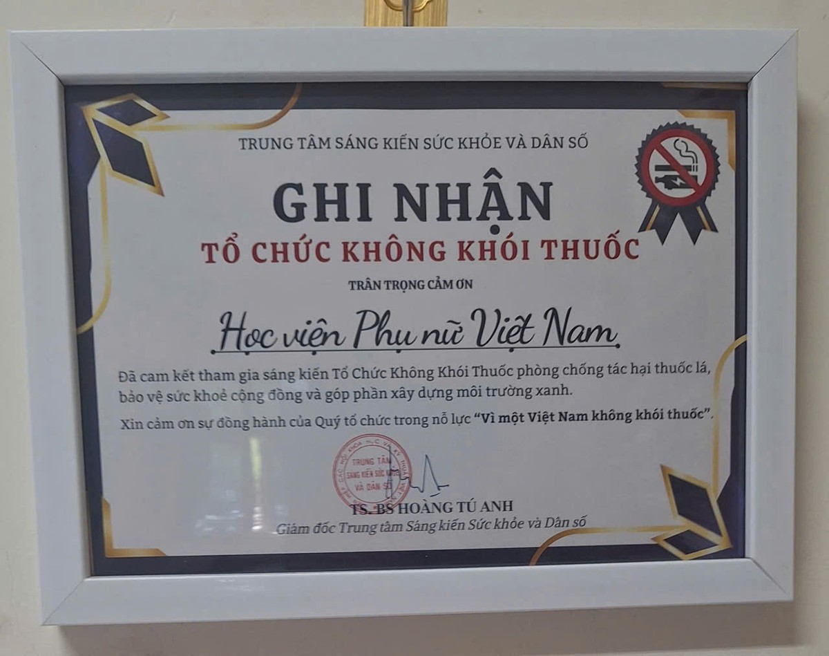 Học viện Phụ nữ Việt Nam: Tiếp nối bước chạy bằng quyết tâm xây dựng môi trường không khói thuốc - Ảnh 4.