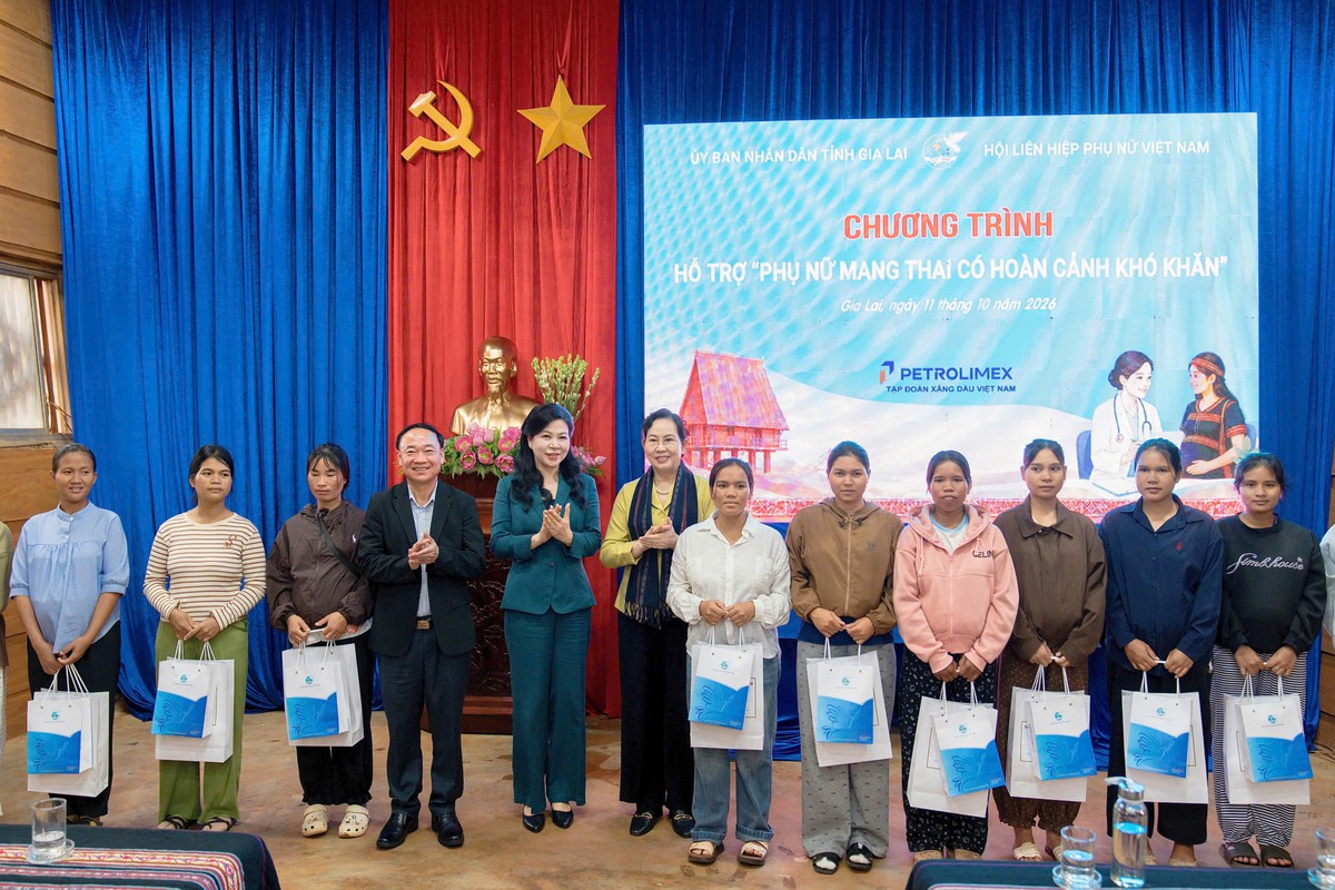 Trao yêu thương giữa đại ngàn Tây Nguyên - Ảnh 8.