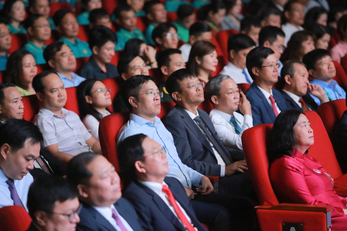 Nông dân Việt Nam góp sức xây dựng nông nghiệp sinh thái, nông thôn hiện đại- Ảnh 1.