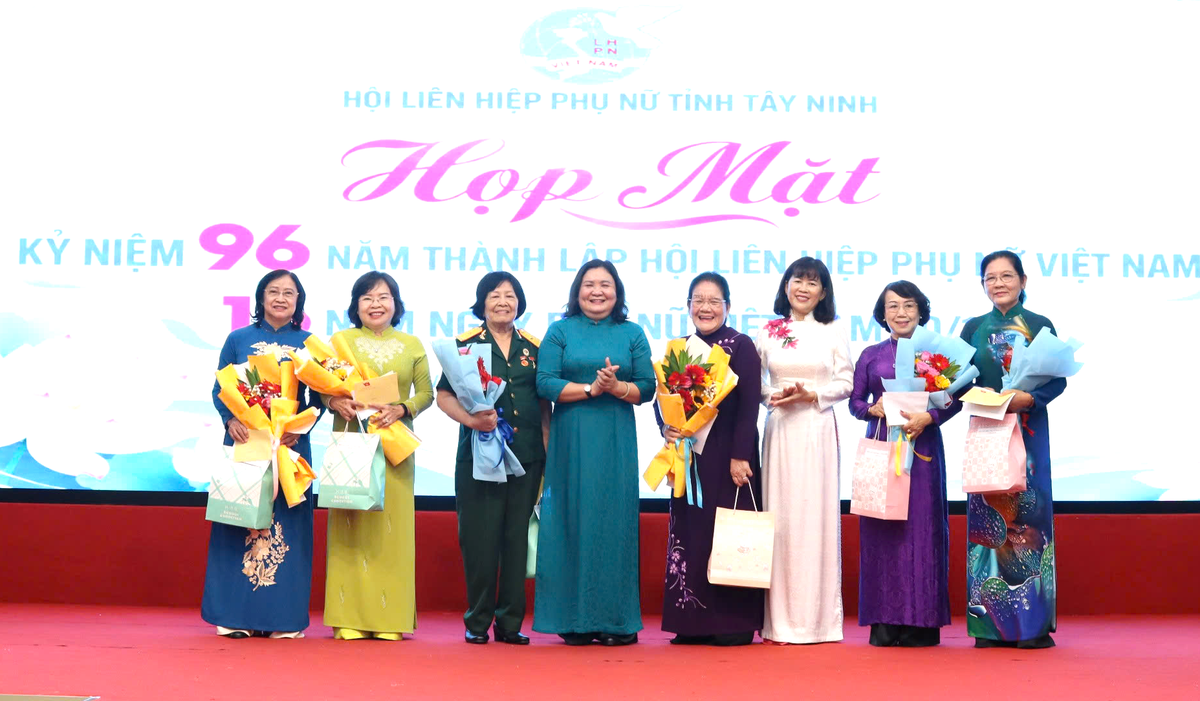 Phụ nữ Tây Ninh “xây” tháng 10 đong đầy yêu thương- Ảnh 6.