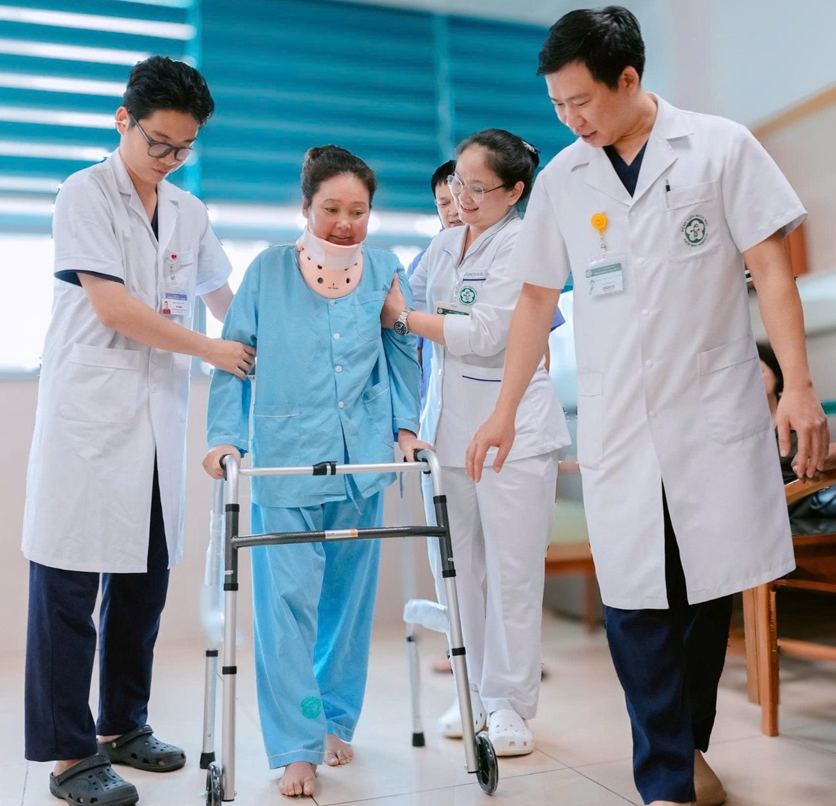 Công dân của 120 quốc gia tìm đến Việt Nam để chữa bệnh - Ảnh 1.