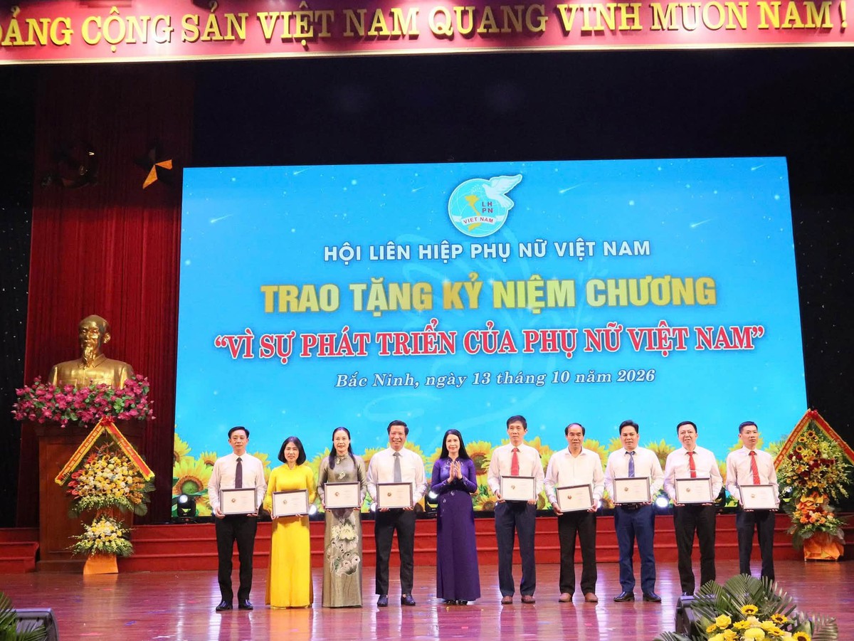 Phụ nữ Bắc Ninh phát huy sáng tạo, đưa Nghị quyết vào cuộc sống- Ảnh 3.