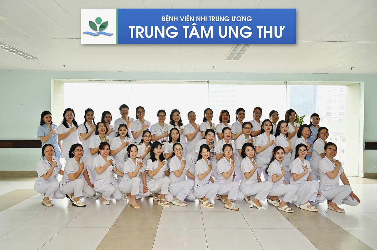 "Điểm tựa" của những mầm non - Ảnh 1.