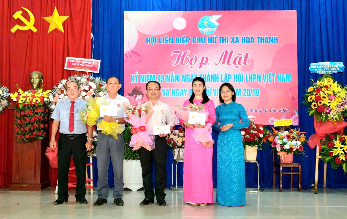 "Muốn làm tốt công tác Hội thì phải thật sự gần gũi với hội viên, phụ nữ" - Ảnh 3.