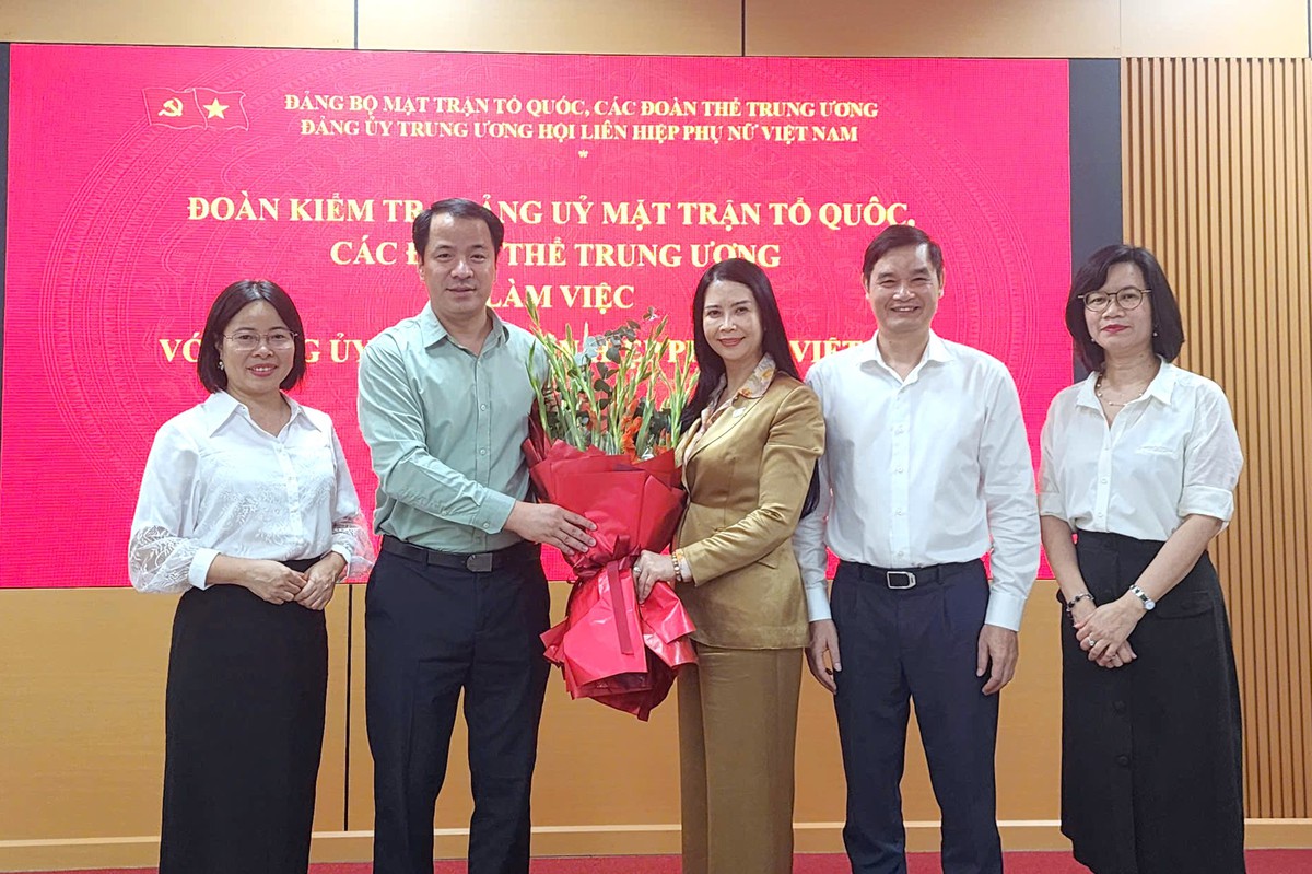 Đoàn Kiểm tra Đảng ủy Mặt trận Tổ quốc, các đoàn thể TW làm việc với Ban Thường vụ Đảng ủy TW Hội LHPN Việt Nam - Ảnh 5.