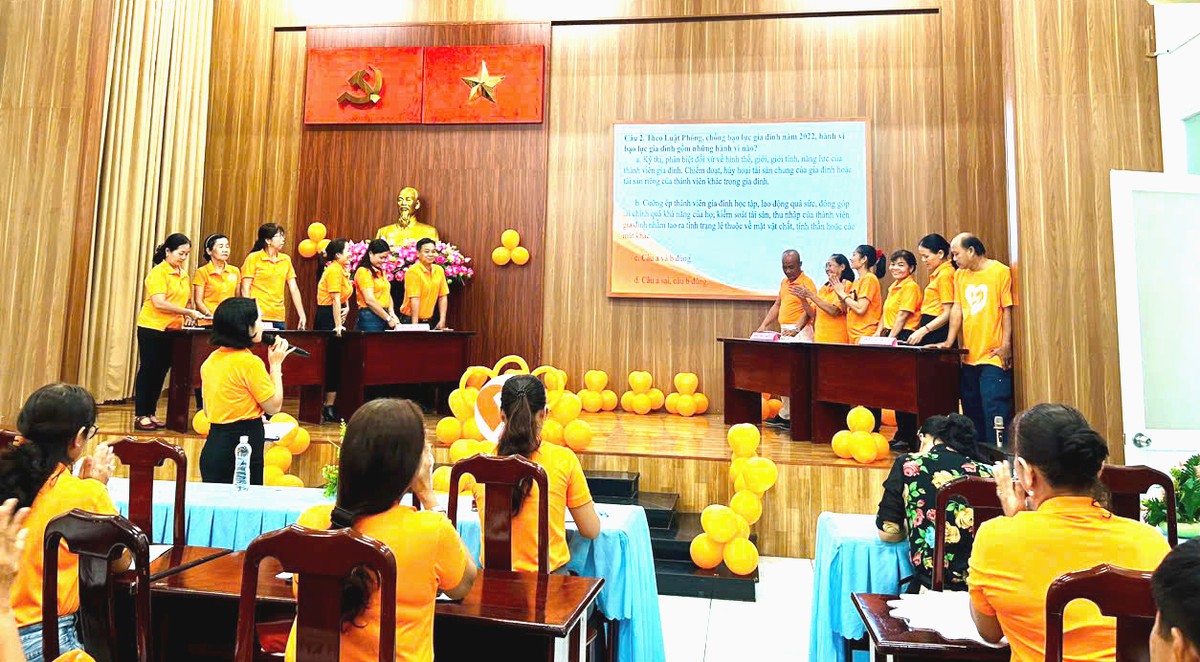 Những câu chuyện truyền cảm hứng của nữ cán bộ phường Đông Hưng Thuận - Ảnh 2.