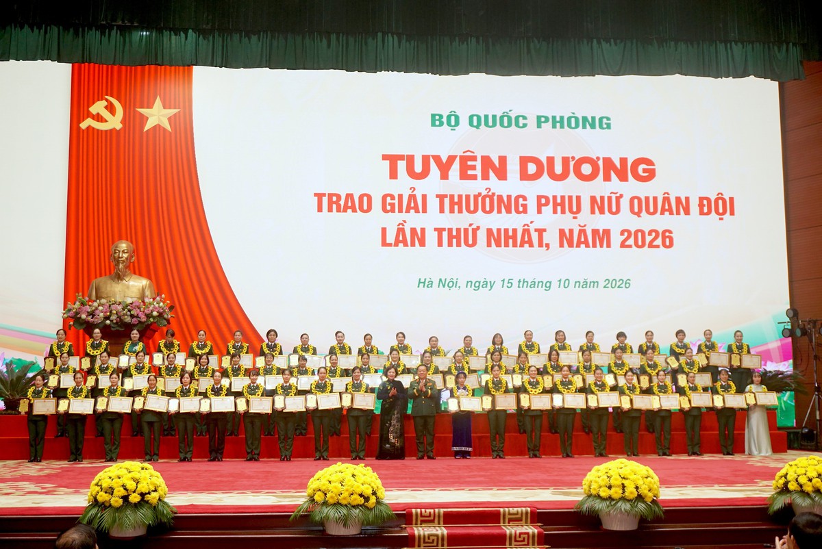 15 tập thể và 64 cá nhân được trao Giải thưởng Phụ nữ Quân đội lần thứ nhất- Ảnh 5.