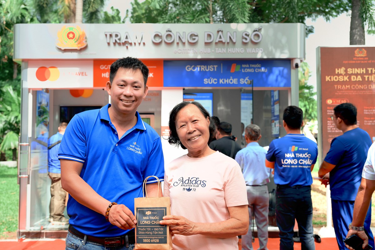 Đại diện duy nhất ngành dược phẩm và bán lẻ y tế vào Top 50 ESG 2026 của Forbes Việt Nam, hai năm liền là “Doanh nghiệp xuất sắc Châu Á”- Ảnh 7.