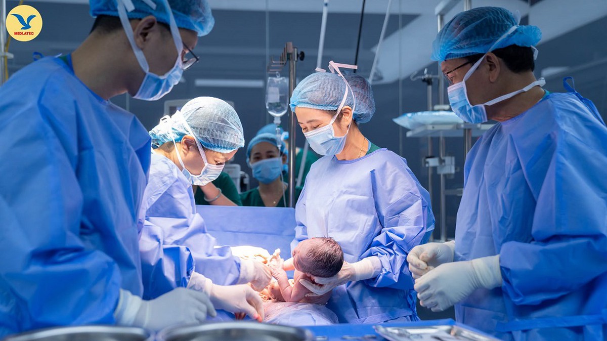 Chào mừng thành viên mới của Hệ thống Y tế MEDLATEC: Hàng ngàn ưu đãi chăm sóc sức khỏe dành cho khách hàng- Ảnh 2.