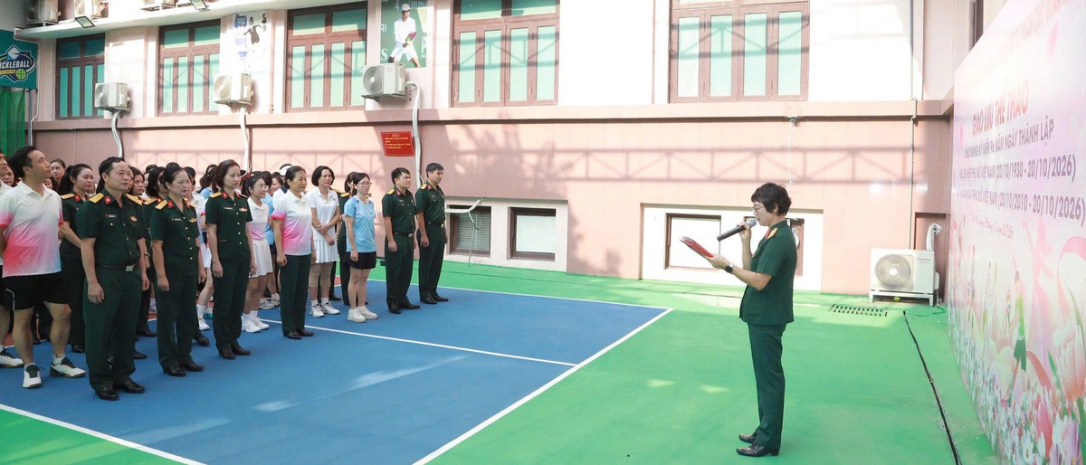 Phụ nữ Bộ Tham mưu với "Tháng Mười yêu thương"- Ảnh 1.