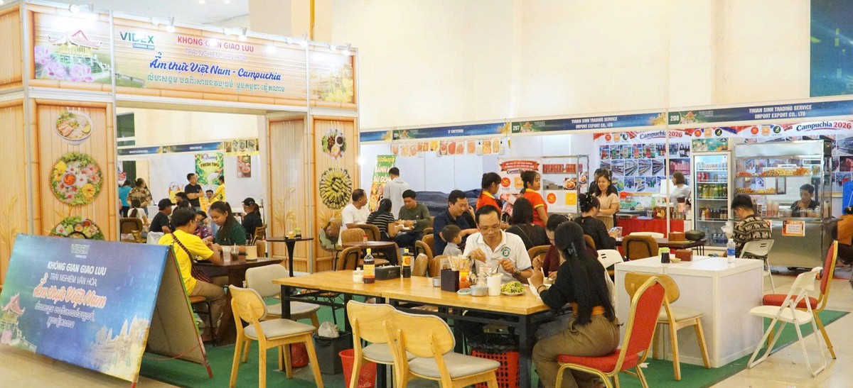 Ấn tượng sắc màu văn hóa Việt Nam tại hội chợ Videx Cambodia 2026- Ảnh 1.