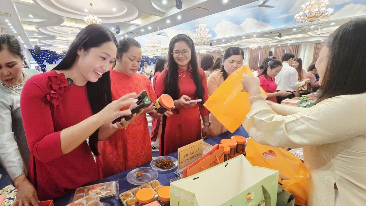 Phụ nữ Lạng Sơn khởi nghiệp sáng tạo trong thời đại số - Ảnh 3.