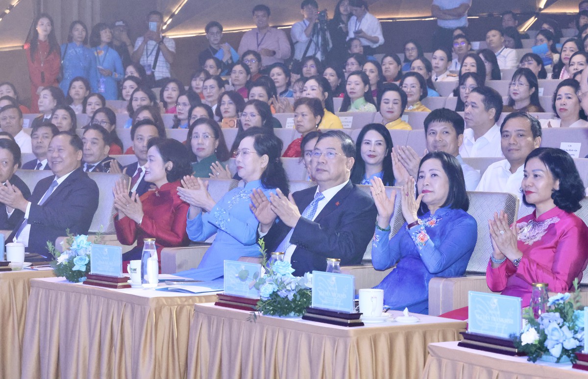 Tôn vinh cống hiến, lan tỏa tinh thần khởi nghiệp của phụ nữ Việt Nam trong kỷ nguyên mới- Ảnh 1.