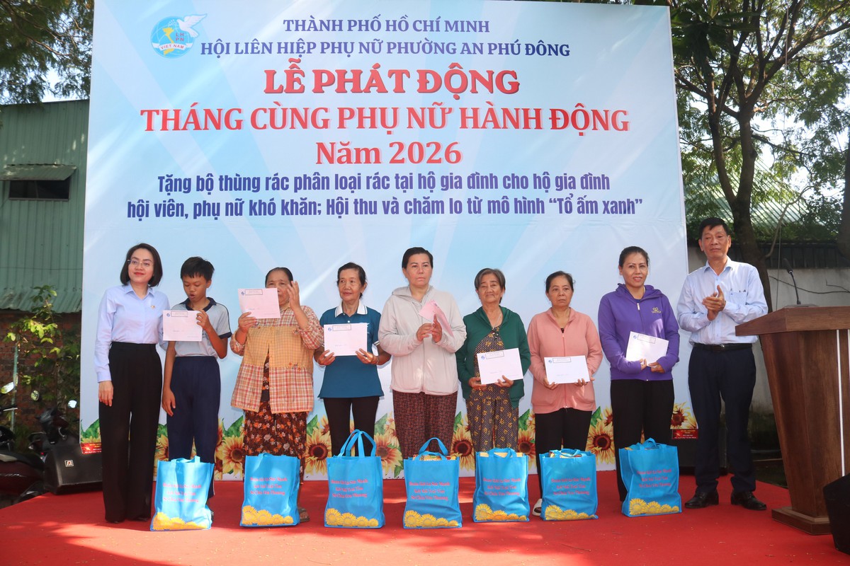 Giới thiệu nhiều tác phẩm ký hoạ chân dung Mẹ Việt Nam Anh hùng nhân dịp 20/10- Ảnh 6.