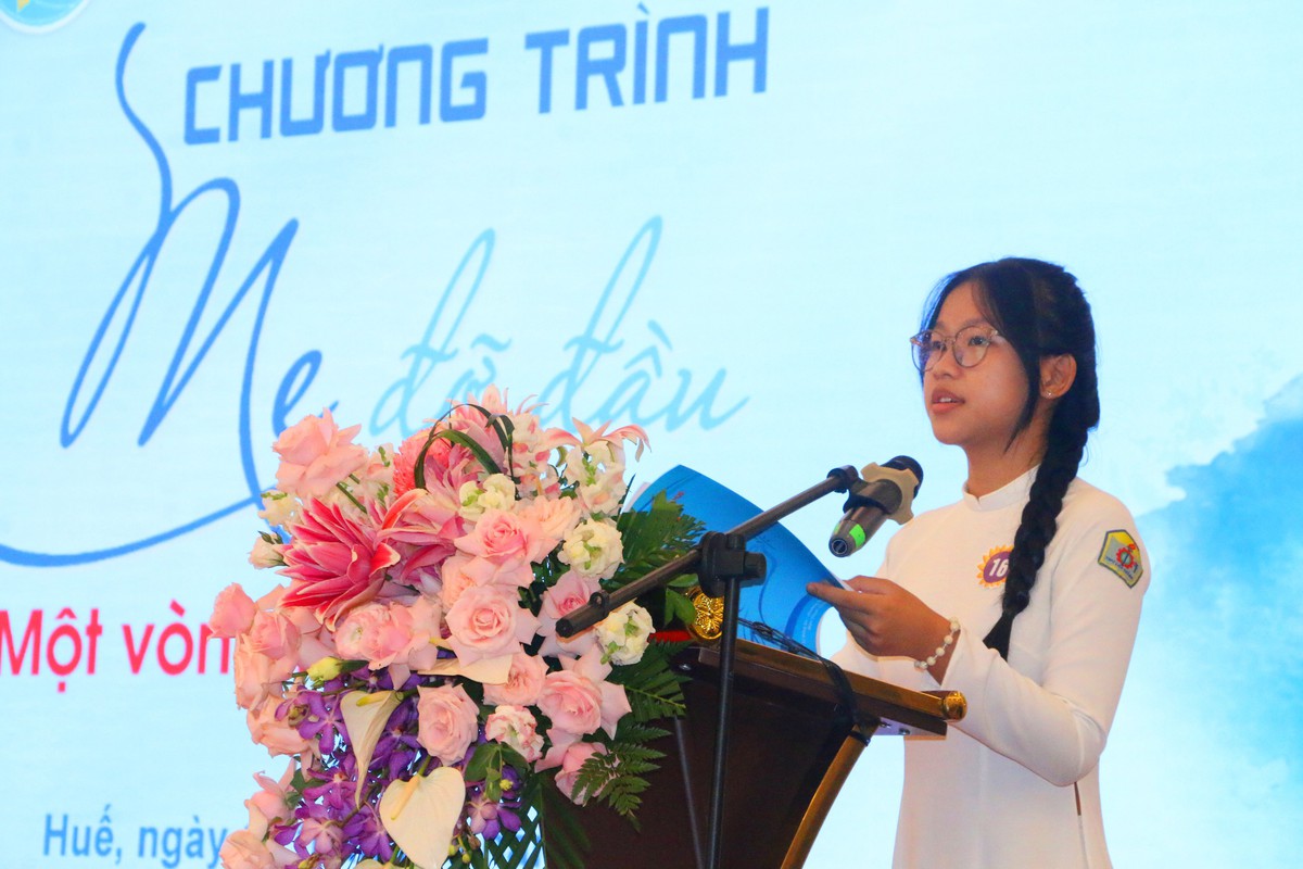 Phụ nữ Huế kết nối yêu thương hỗ trợ trẻ mồ côi - Ảnh 4.
