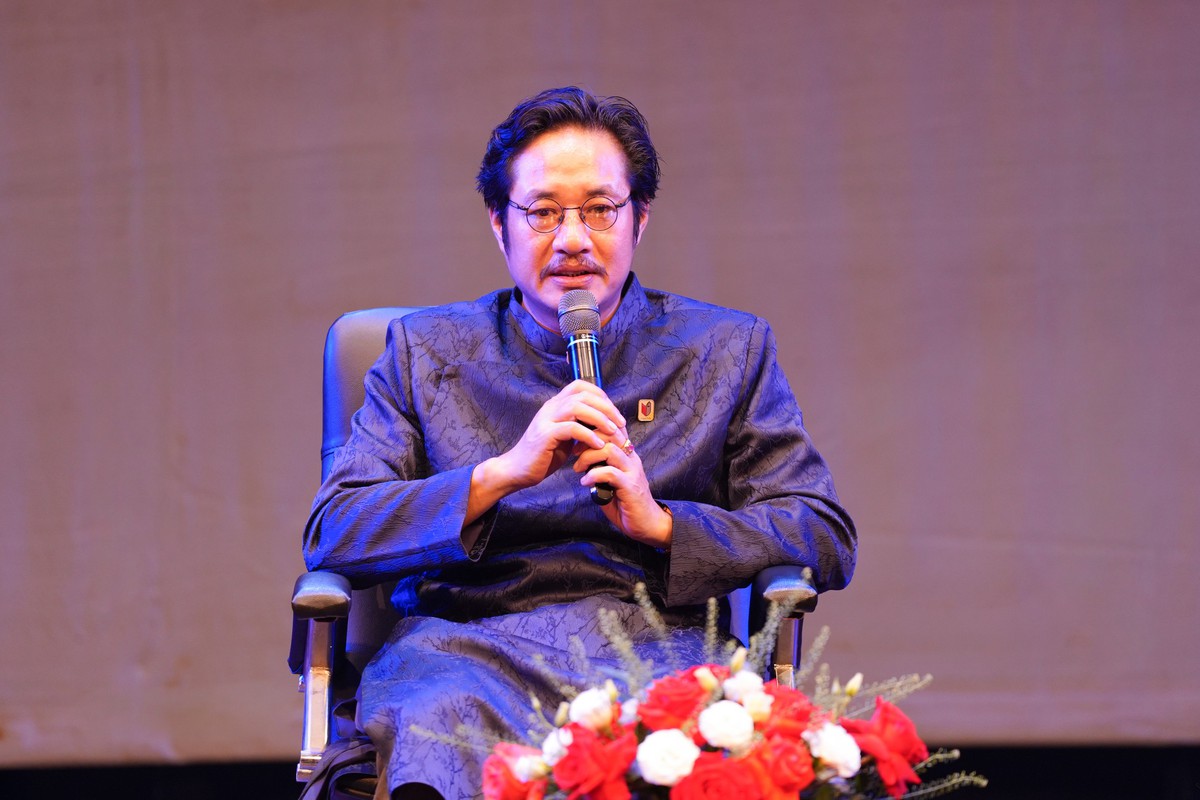 Liên hoan nghệ thuật "Chuyện thanh xuân": Chắp cánh cho tài năng trẻ- Ảnh 2.