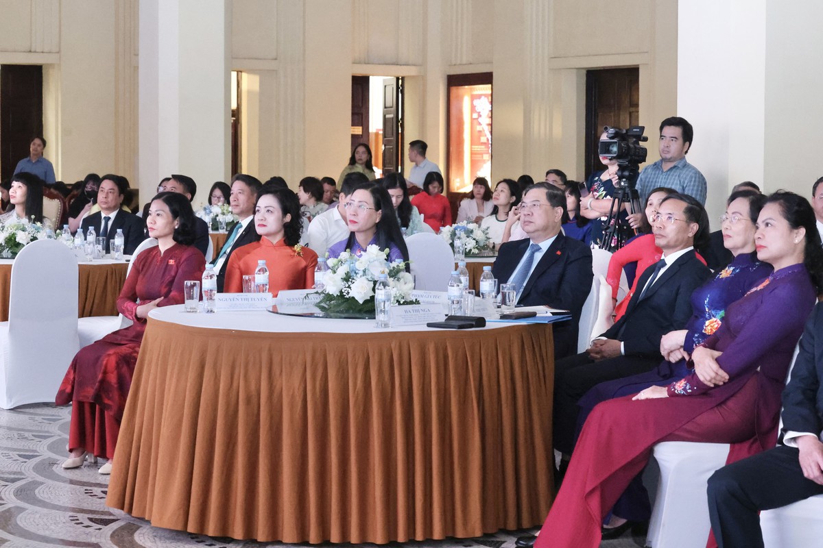 Ngân hàng Nhà nước và Hội LHPN Việt Nam ký kết Chương trình phối hợp giai đoạn 2026-2030 - Ảnh 2.