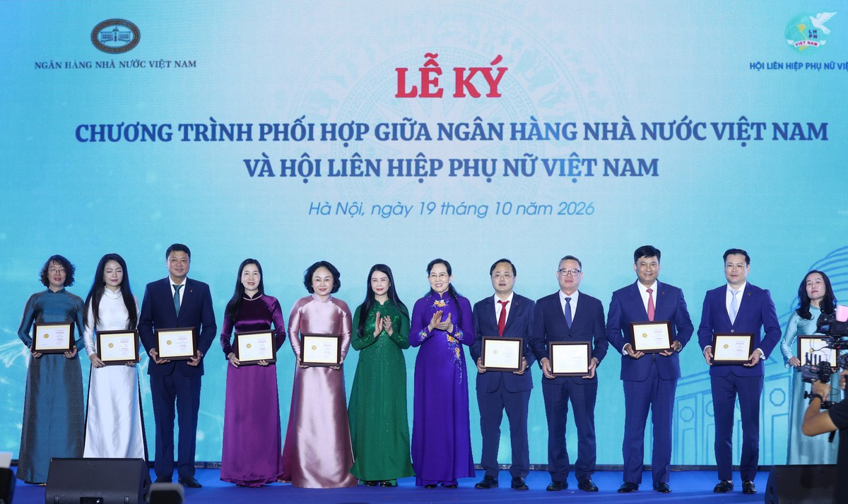 Ngân hàng Nhà nước và Hội LHPN Việt Nam ký kết Chương trình phối hợp giai đoạn 2026-2030 - Ảnh 11.