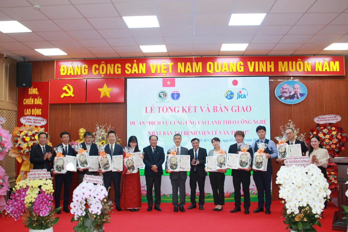 TPHCM: 1 Bệnh viện tiếp nhận hệ thống xử lý vải lanh theo công nghệ Nhật Bản đầu tiên tại Việt Nam - Ảnh 2.