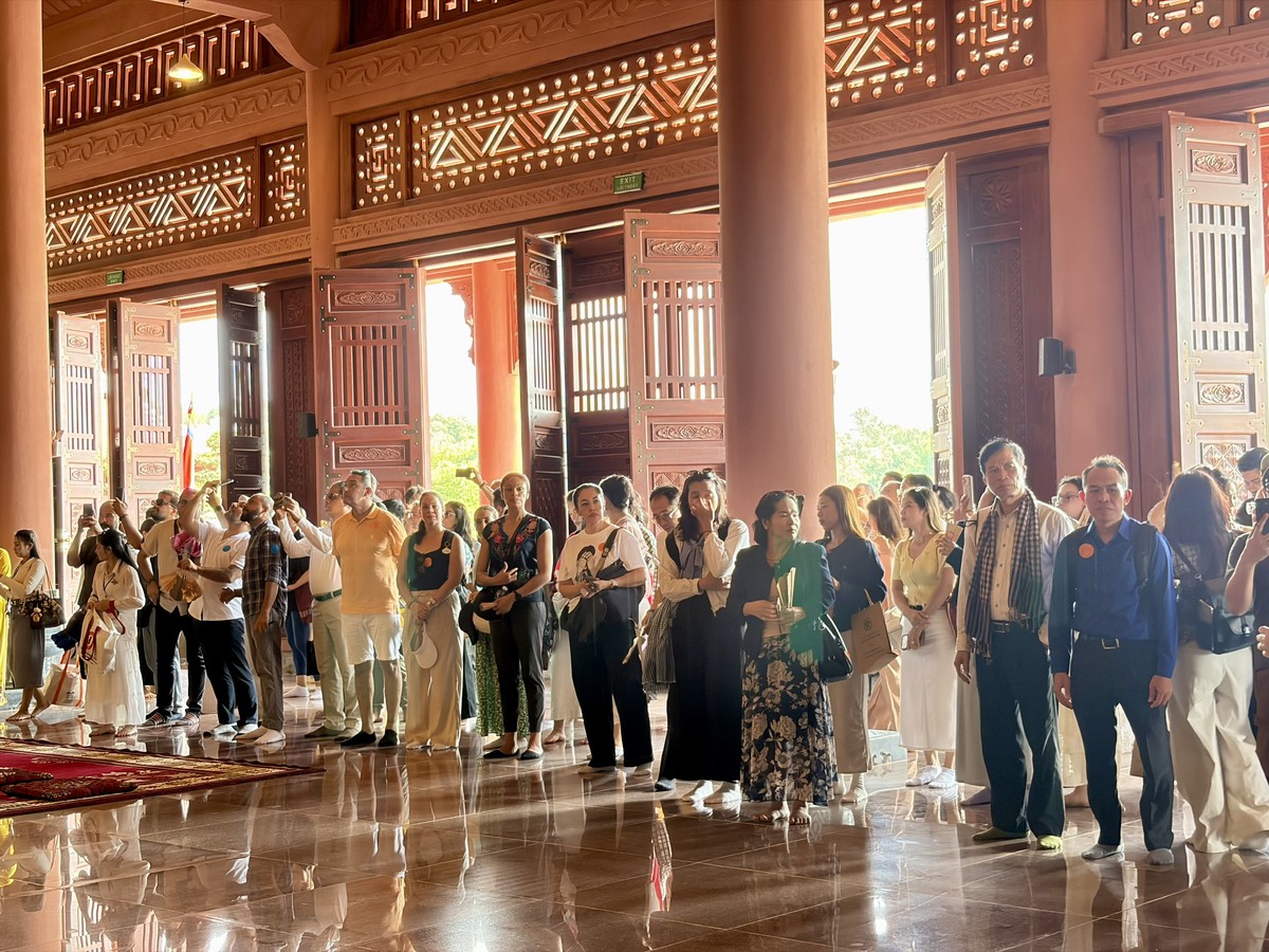 Lễ hội Văn hóa thế giới tại Hà Nội: Đưa di sản văn hóa 54 dân tộc Việt Nam đến với bạn bè quốc tế- Ảnh 1.