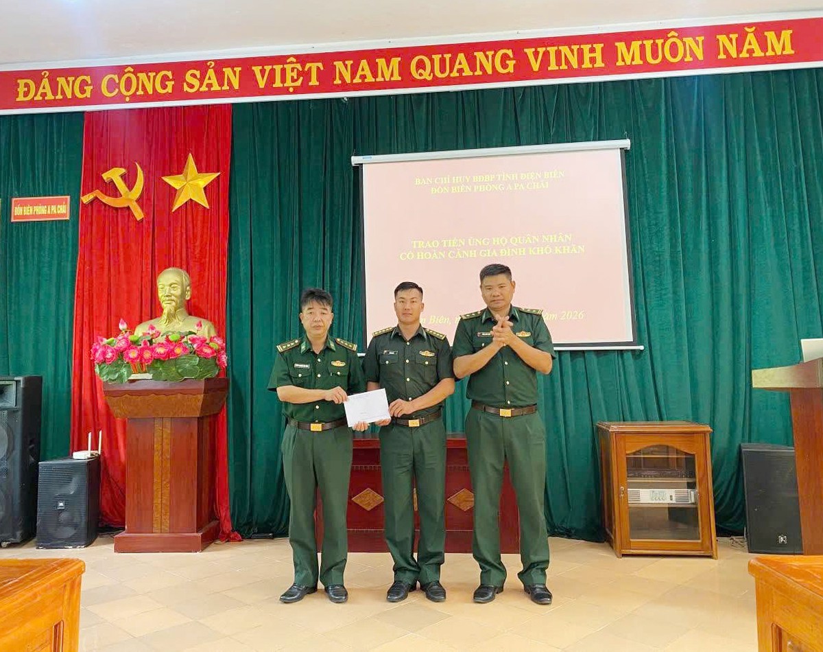 Nghĩa tình đồng đội nơi cột mốc ngã ba biên giới Điện Biên - Ảnh 2.
