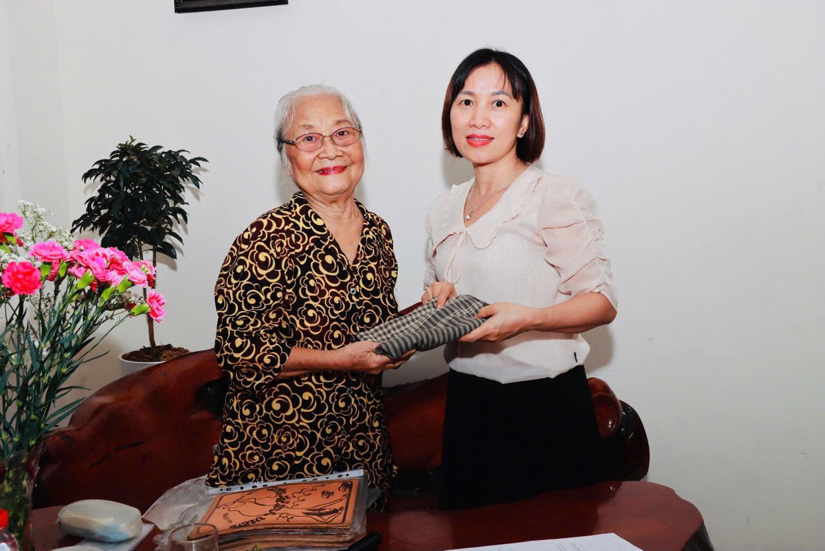 “Người mẹ Bàn Cờ” và những năm tháng không quên - Ảnh 2.