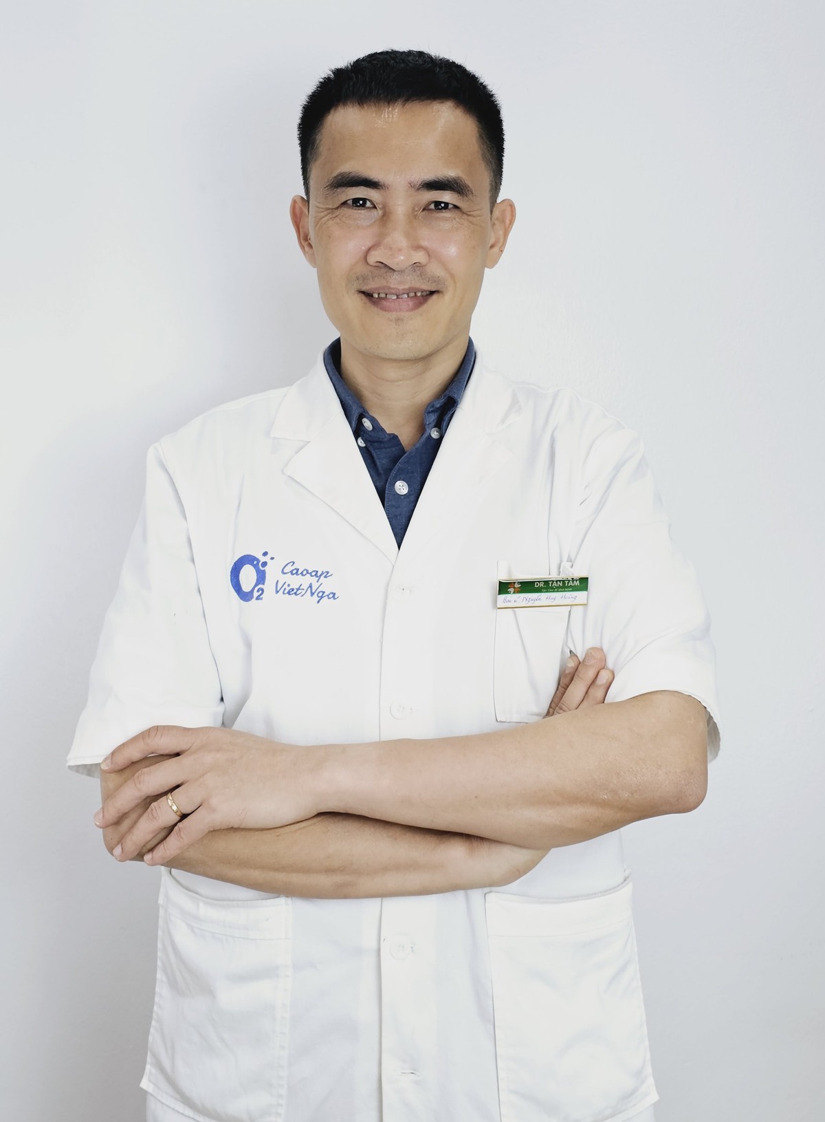 Mùi hoa sữa gây đau đầu, buồn nôn: Bác sĩ lý giải vì sao - Ảnh 1.