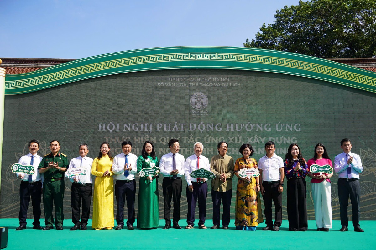 Hà Nội lan tỏa văn hóa ứng xử từ những hành động nhỏ - Ảnh 2.
