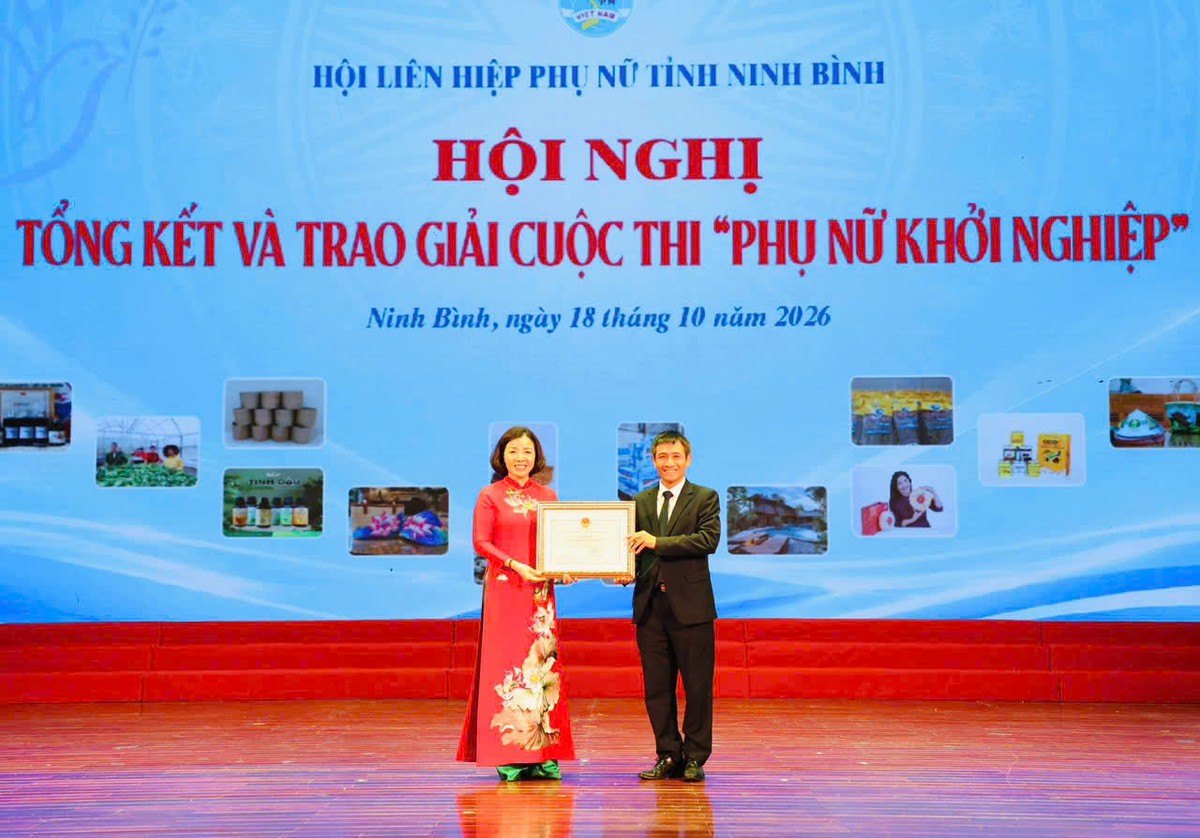 Ninh Bình tiếp sức phụ nữ khởi nghiệp chuyển đổi kép, sẵn sàng cho cuộc thi năm 2027- Ảnh 2.