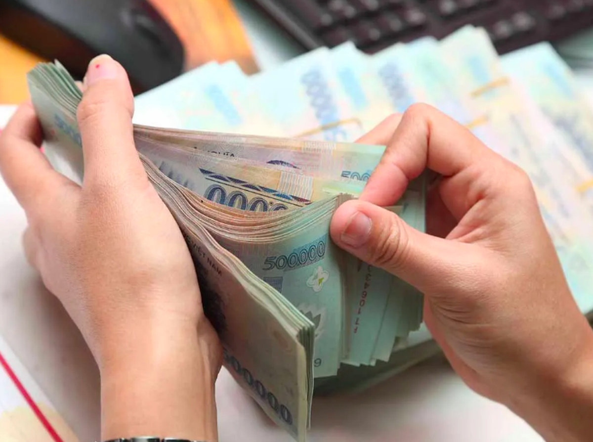 PNJ muốn phát hành 550 triệu cổ phiếu: Dòng tiền kinh doanh dương, vì sao vẫn cần thêm vốn?- Ảnh 1.
