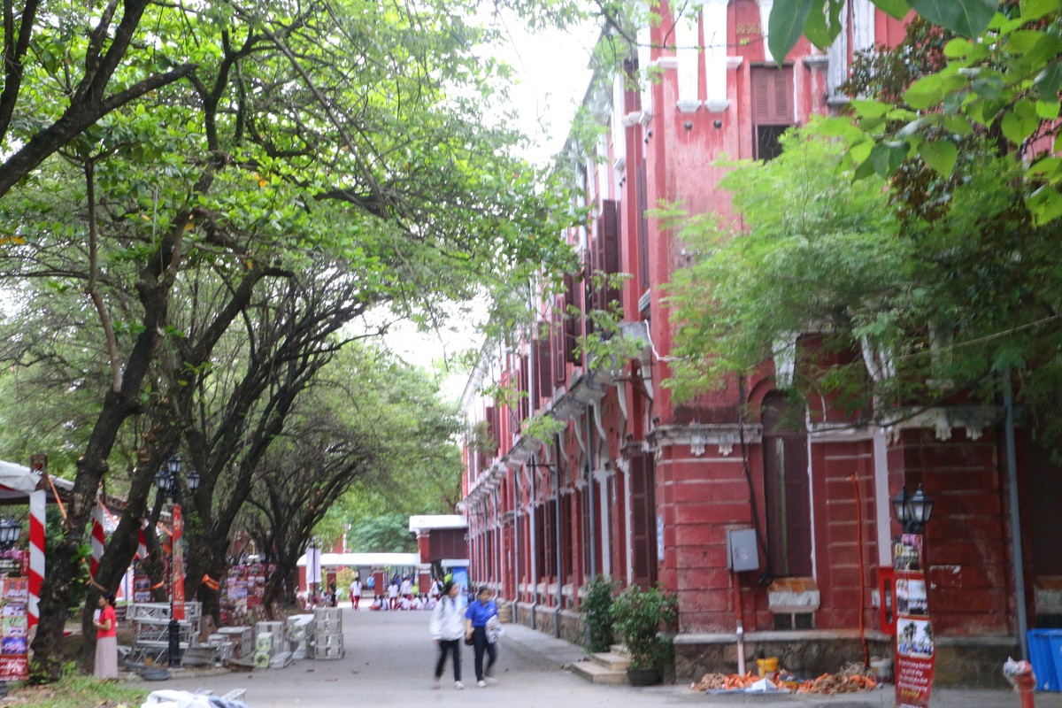 130 năm trường Quốc học Huế: Dấu ấn lịch sử của vùng đất Cố đô - Ảnh 10.
