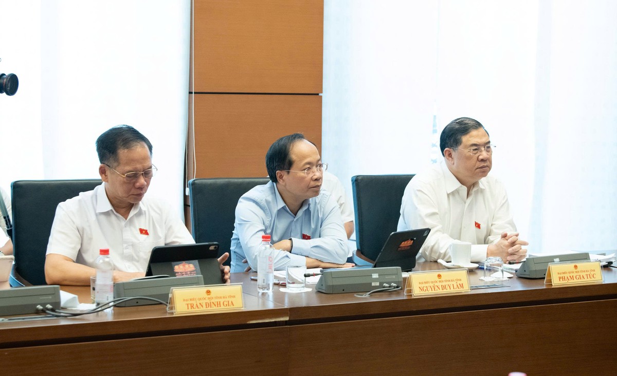 Thủ tướng: Cần chuyển từ tư duy bồi thường đất sang tái thiết cuộc sống cho người dân- Ảnh 1.
