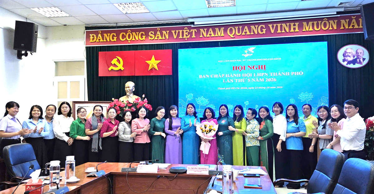 Bà Mai Thị Hồng Hoa được bầu làm Phó Chủ tịch Hội LHPN TPHCM- Ảnh 1.