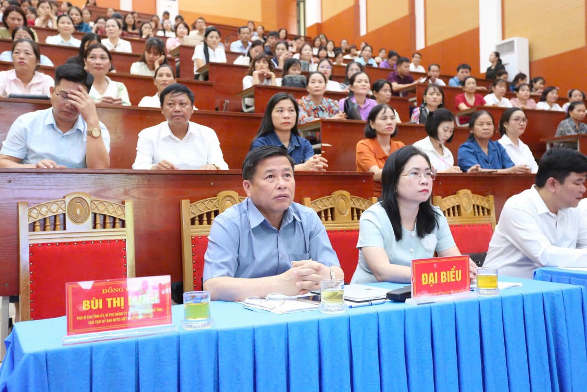 Phú Thọ lắng nghe phụ nữ nói về việc làm, vốn vay và an sinh xã hội - Ảnh 2.