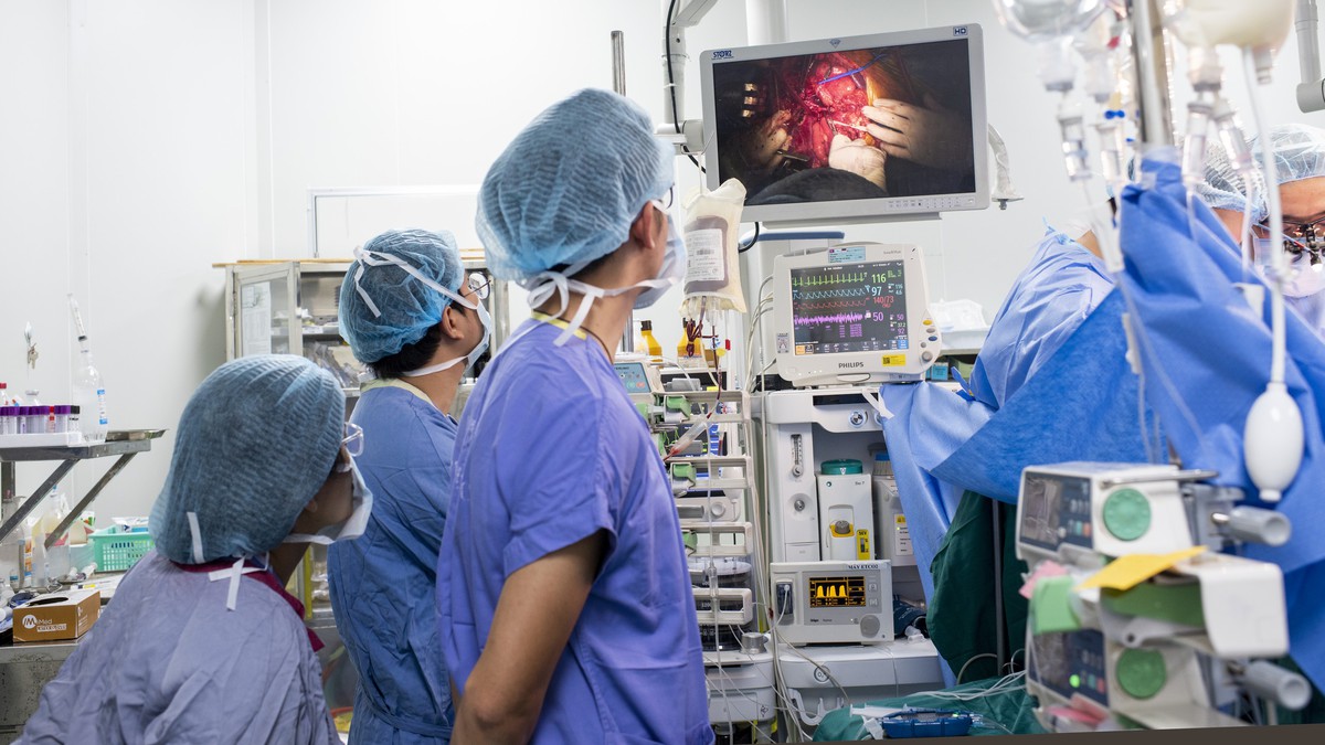 Hội Bảo vệ quyền trẻ em Việt Nam: Cần cơ chế đánh giá độc lập, bảo đảm lợi ích tốt nhất của trẻ em khi xem xét đề xuất hiến tạng- Ảnh 3.