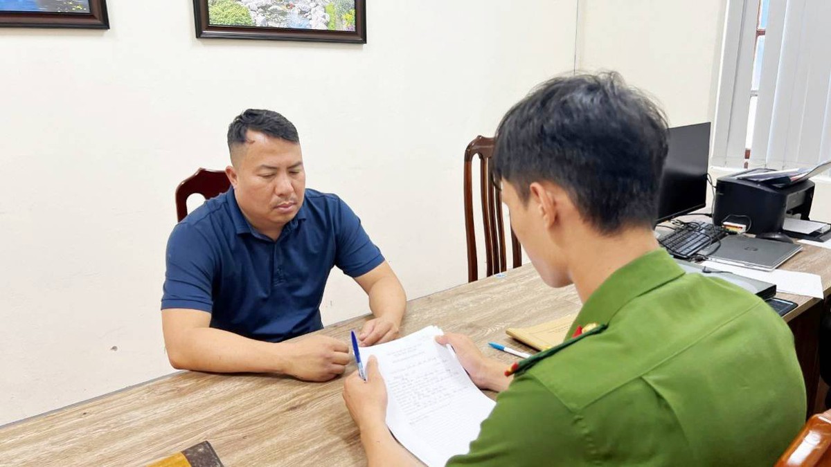 Lạng Sơn: Triệt phá sới bạc trên đồi vắng, bắt 20 đối tượng - Ảnh 1.