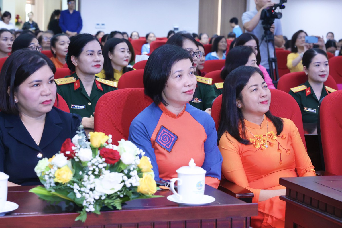 Lan tỏa thông điệp sống khỏe từ Cuộc thi Tiểu phẩm truyền thông "Phụ nữ với phòng, chống tác hại của thuốc lá" 2026- Ảnh 5.