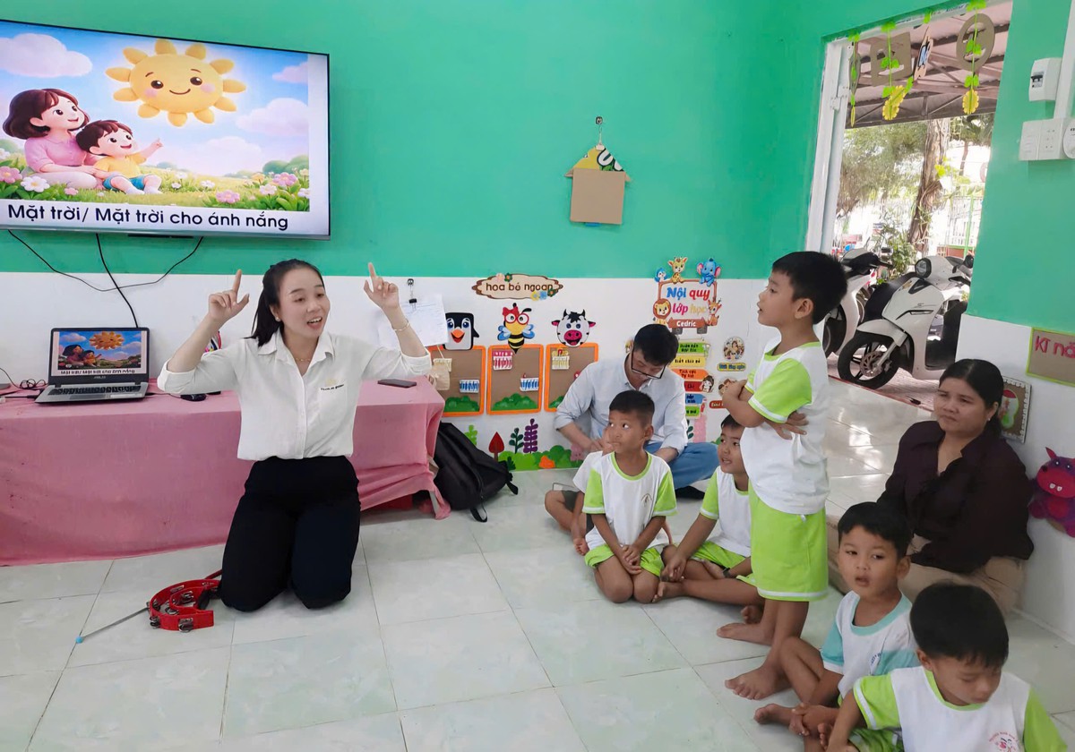 An Giang: Nâng cao chất lượng giáo dục cho trẻ em dân tộc thiểu số và trẻ em khuyết tật - Ảnh 1.