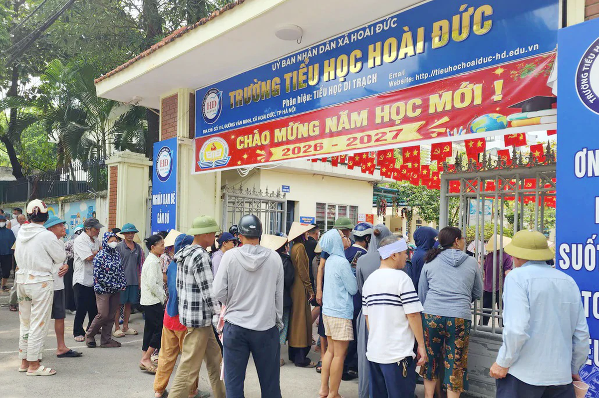 Vụ bữa ăn bán trú tại Trường Tiểu học Hoài Đức: Chính quyền địa phương báo cáo gì?- Ảnh 1.