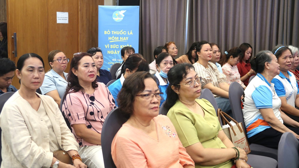 Lan tỏa thông điệp gia đình không khói thuốc tại TPHCM - Ảnh 1.